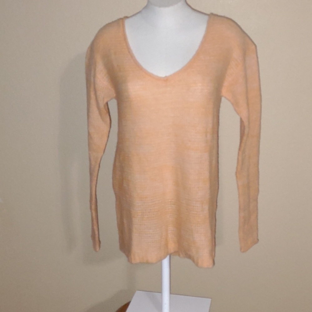 NWT Gap Maternity Sweater Size M